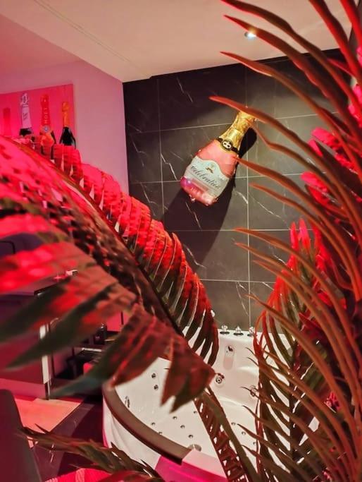 Love & Relax エペルネー エクステリア 写真